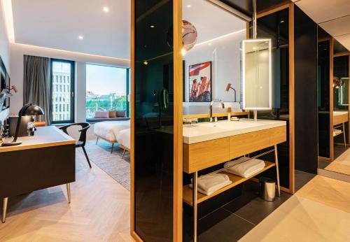 Twin Room with Garden View