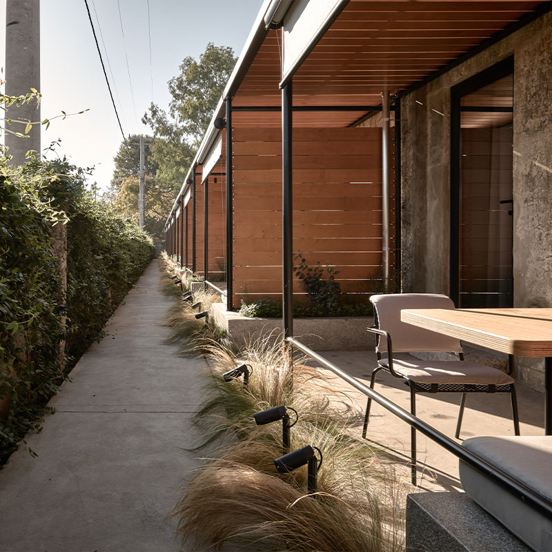 Backyard WineTank Suite