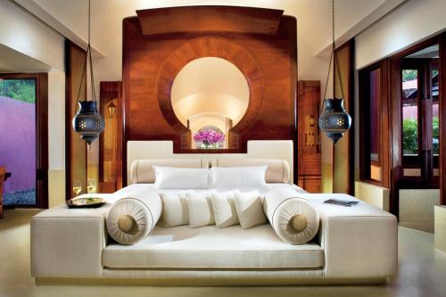 Royal Beach Villa