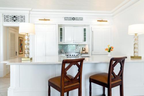 Three - Bedroom Suite with Ocean View