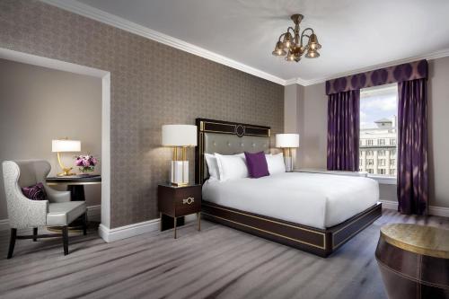 Fairmont Gold One Bedroom Suite with King Bed