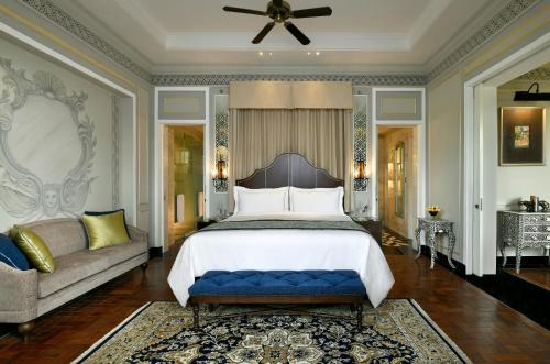 Raffles Manor Suite with Balcony