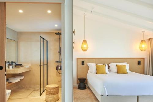 115 ft² Suite with Terrace - Sea View