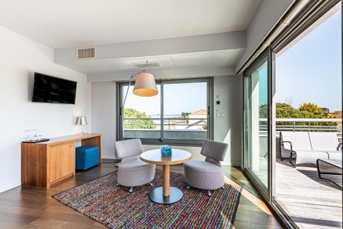 Double Room With Terrace