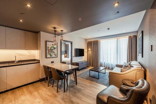 The Blake Apartment Suite
