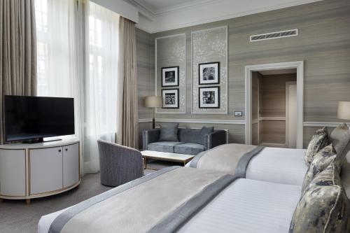 Family suite