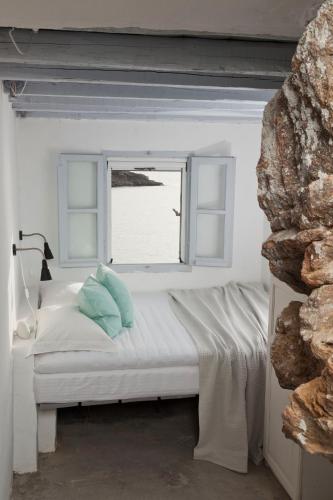 One-Bedroom Apartment with Sea View - Split Level