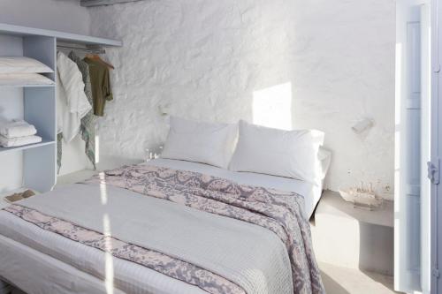 Two-Bedroom Apartment with Sea View - Split Level