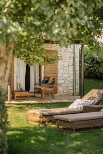 One-Bedroom Residence with Terrace and Garden