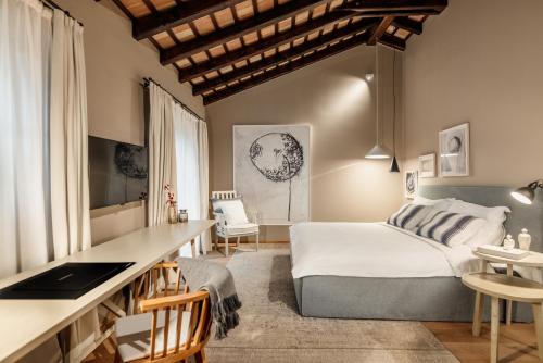 One-Bedroom Residence with Private Pool