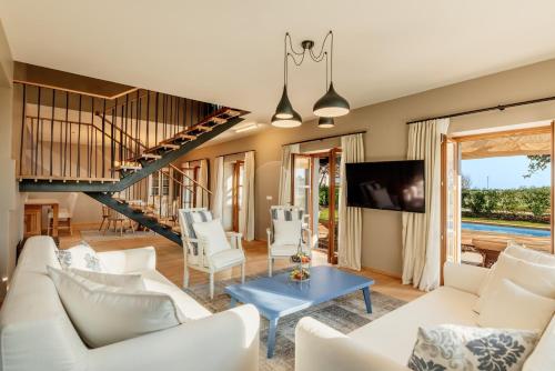 Three Bedroom Villa with Private Pool