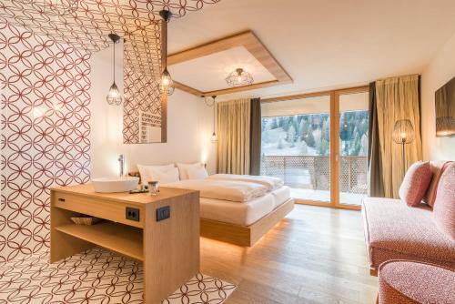 Superior Double Room With Balcony