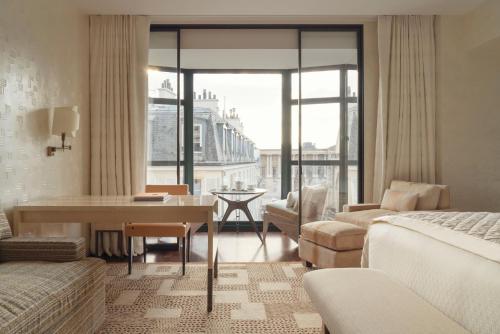 Louver Deluxe room