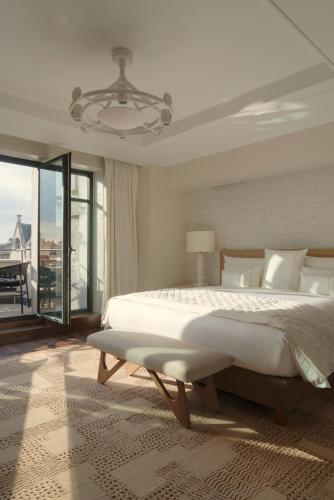 Balcony Deluxe Room