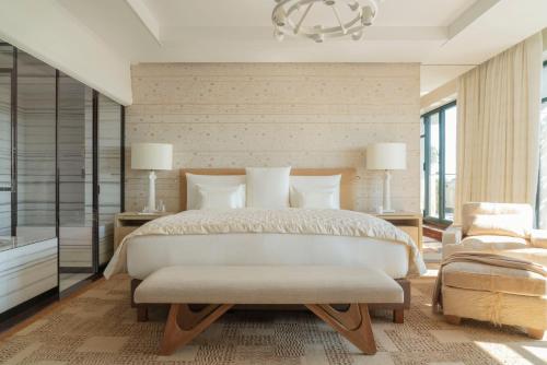 Balcony Junior Suite