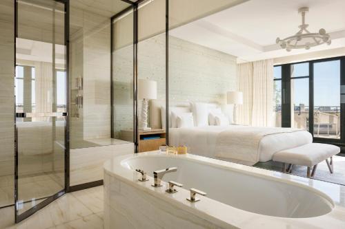 Balcony Junior Suite