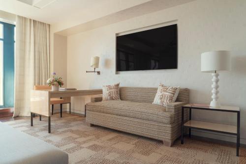 Balcony Junior Suite