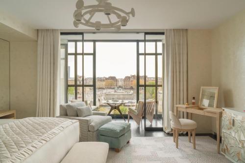 Seine Suite 