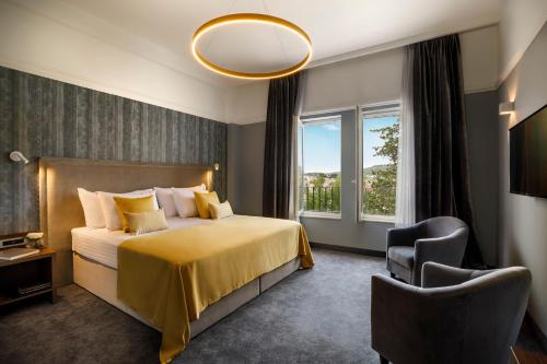 Premium Double Room - Parkside