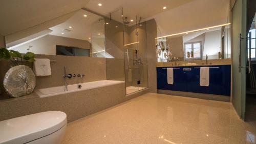 Deluxe Duplex Room