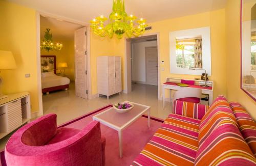 Deluxe Duplex Room