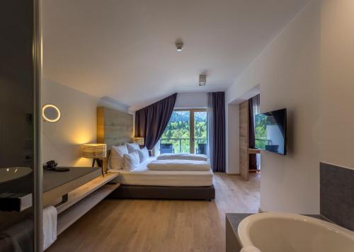 Suite with Sauna