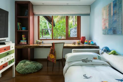 Premier Beach Villa With Pool King