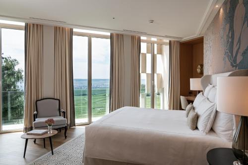 Marie-Louise Suite