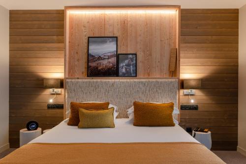 Superior Double or Twin Room with Mountain View