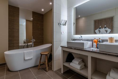 Duplex Suite with Spa Access