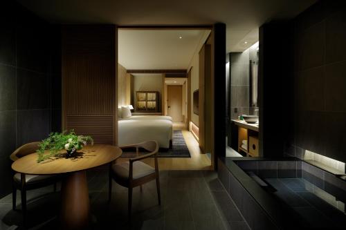 Onsen Garden Twin Room