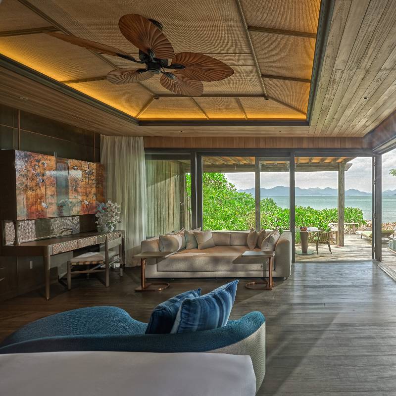 Beachfront Pool Villa