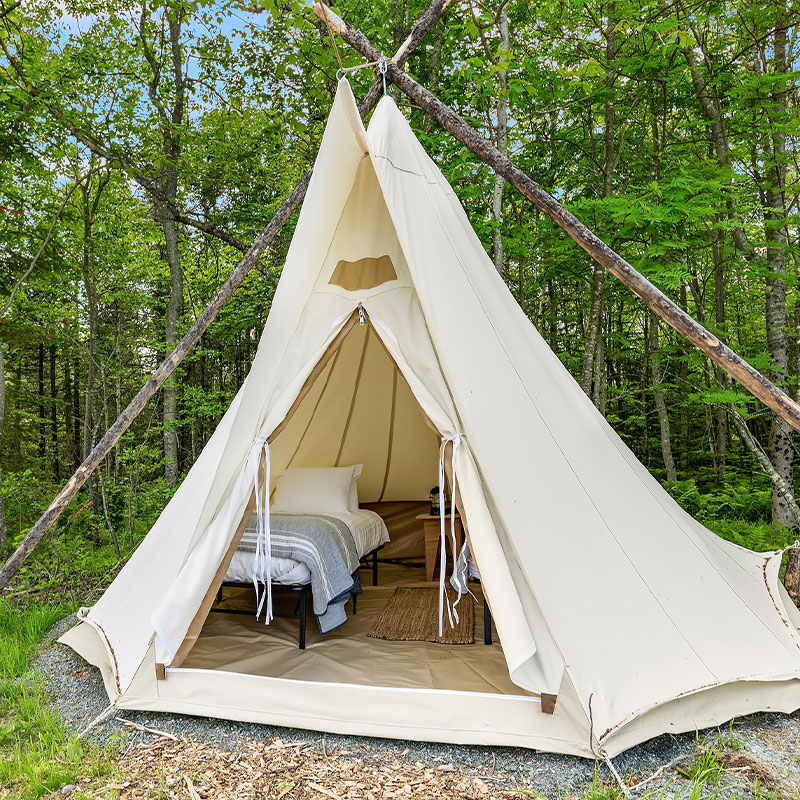Suite with Kids Tent