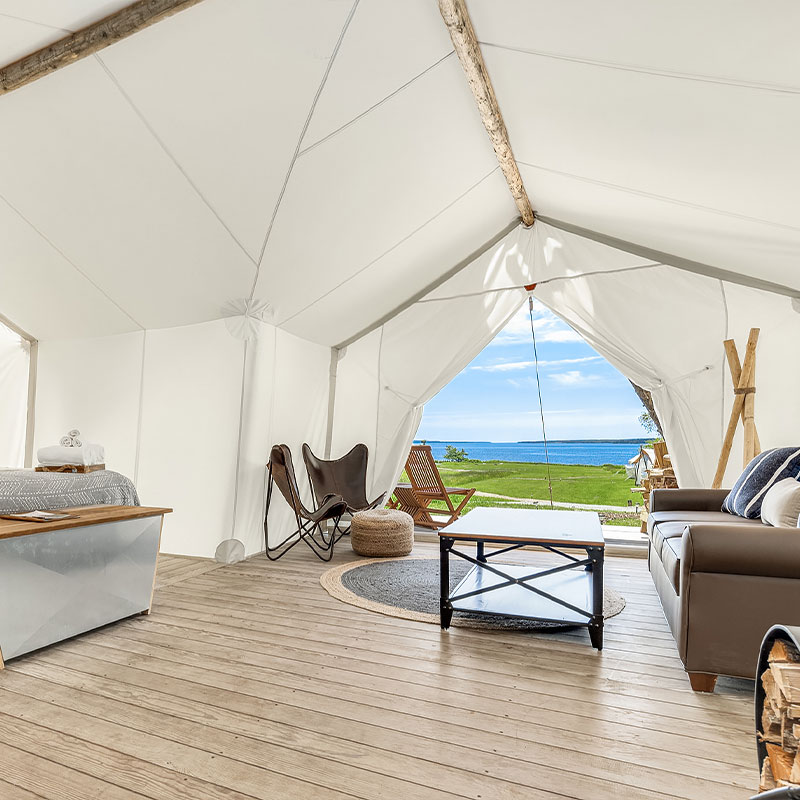 Suite with Kids Tent