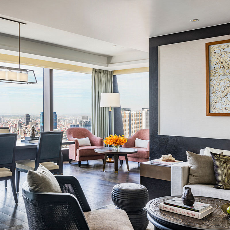 Chaktomuk Suite