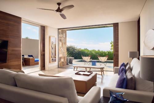Cortes Ocean View, 1 Bedroom Suite, 1 King, Sofa bed, Ground floor, Private pool, Terrace