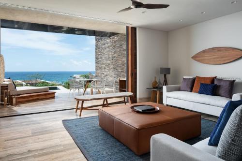 Cortes Ocean View 2 Bedroom Suite