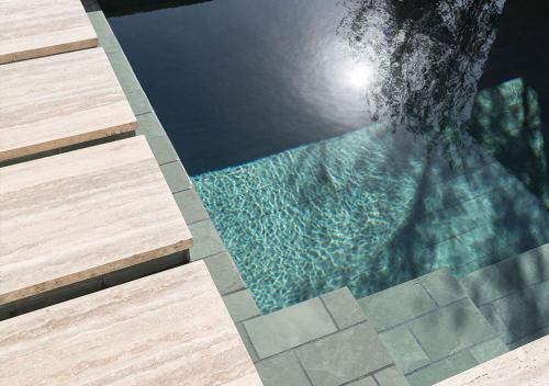 Zadun Family Villa, 2 Bedroom Villa, Beachfront, Plunge pool