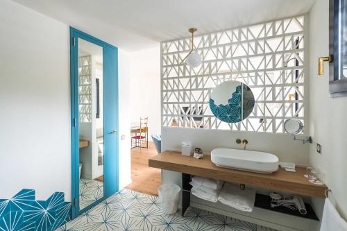 Suite with Sea View