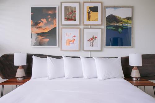 King Room with Balcony