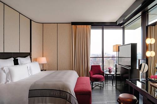 Superior Bund View Suite