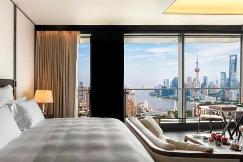 Premium Bund View Room