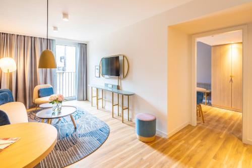 One Bedroom Deluxe