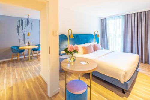 One Bedroom Deluxe