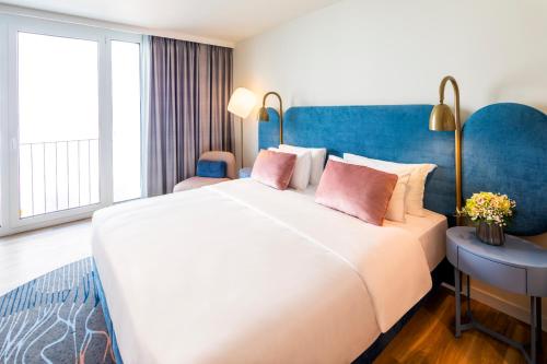 One Bedroom Deluxe