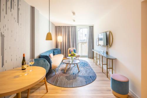 One Bedroom Executive