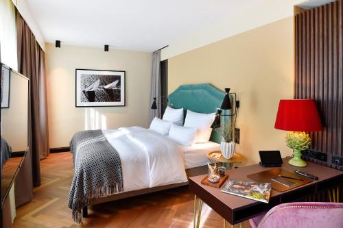Bel Etage