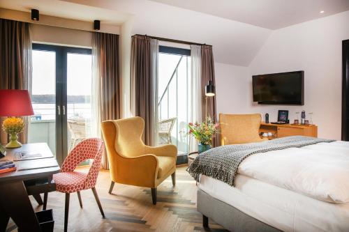 James Penthouse