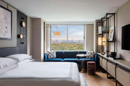 King Room with Park View - High Floor