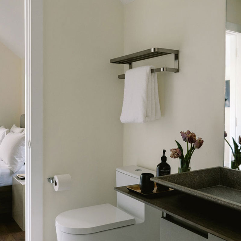 Barn Suite